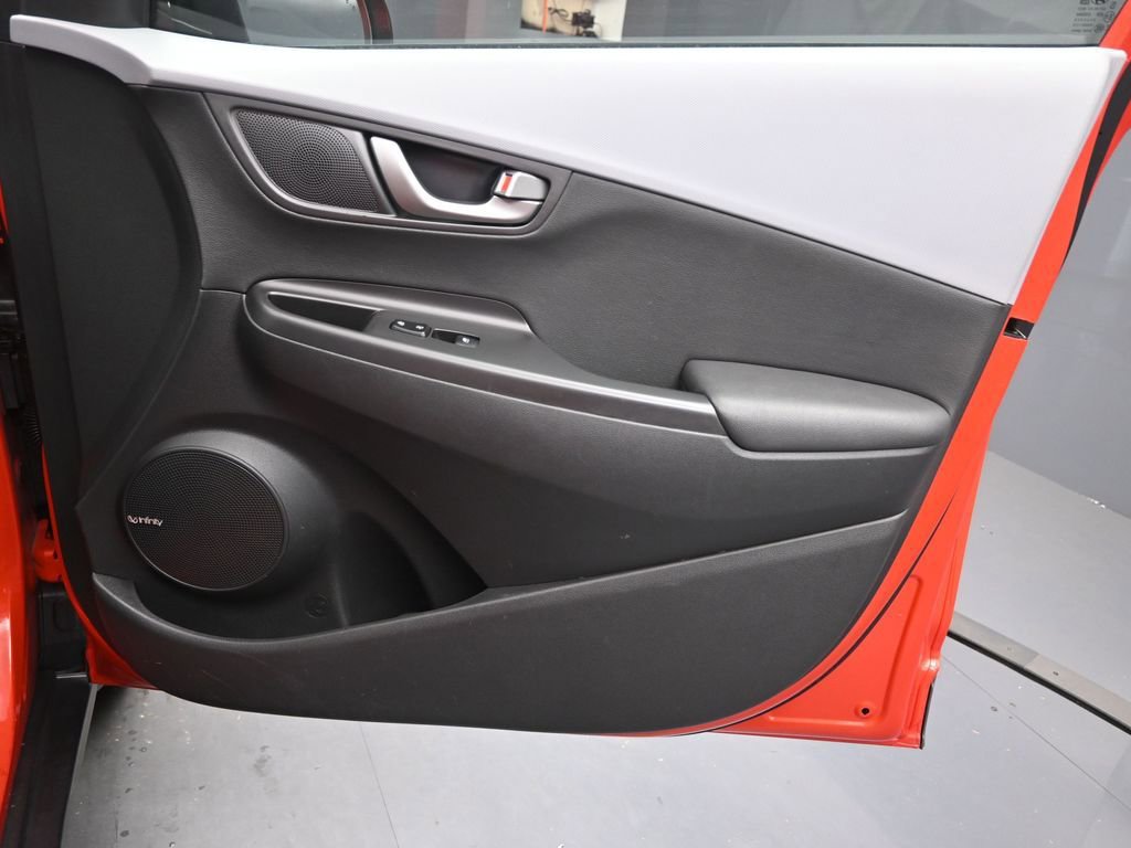 Used 2019 Hyundai Kona Ultimate image 29