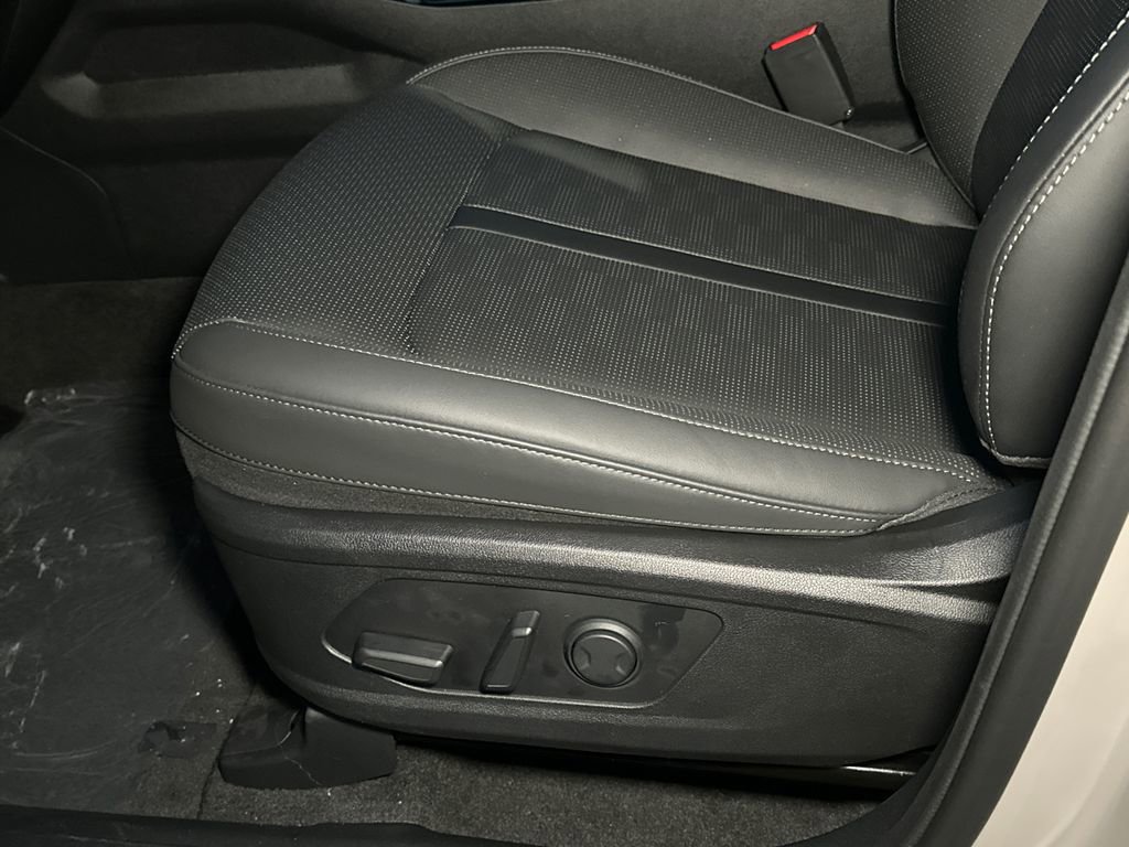 New 2026 Kia Sorento SX image 19