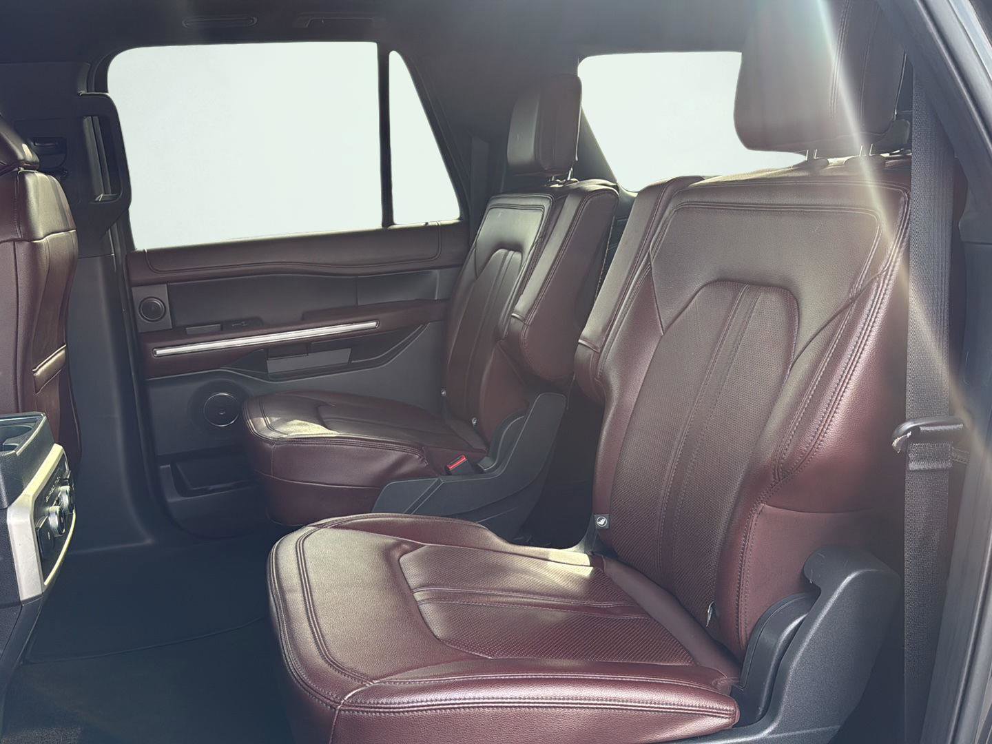 Used 2023 Ford Expedition Max Limited image 18