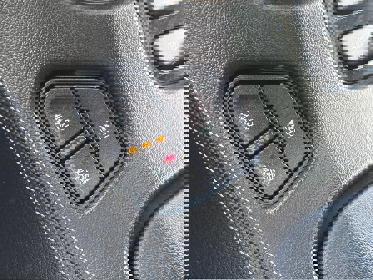 Used 2019 GMC Yukon Denali image 41