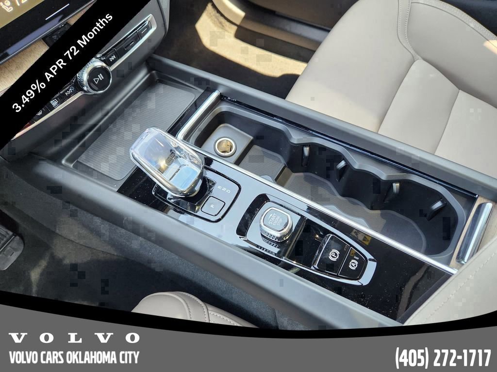 Used 2026 Volvo XC60 B5 Plus w/ Protection Package Premier AWD/4WD image 19
