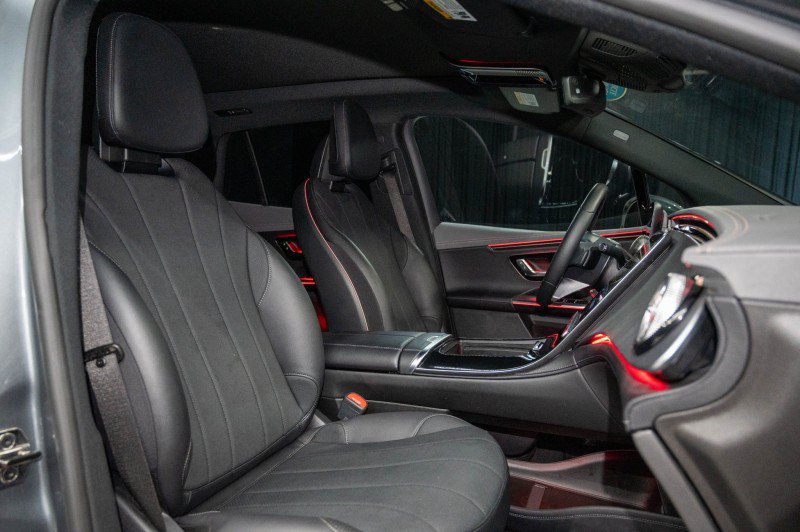 Certified 2023 Mercedes-Benz EQE 350+ SUV image 12