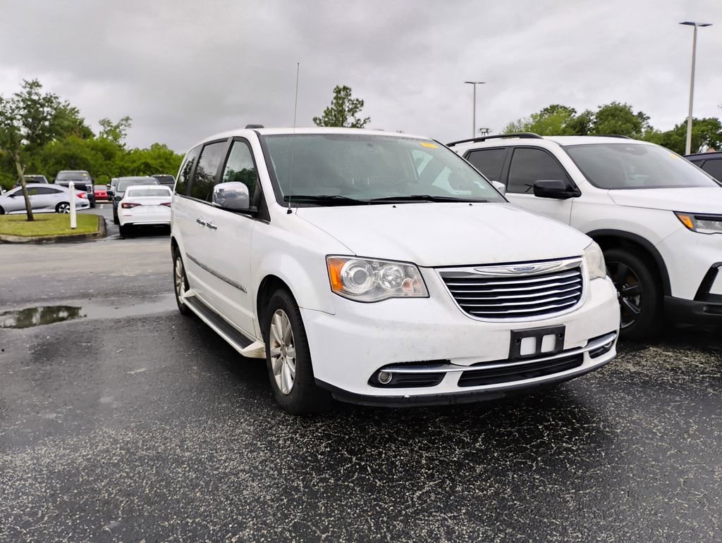 Used 2015 Chrysler Town & Country Limited Platinum