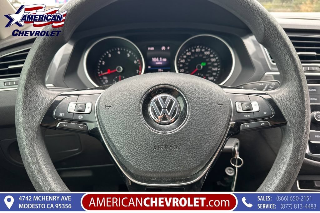 Used 2020 Volkswagen Tiguan S FWD image 31
