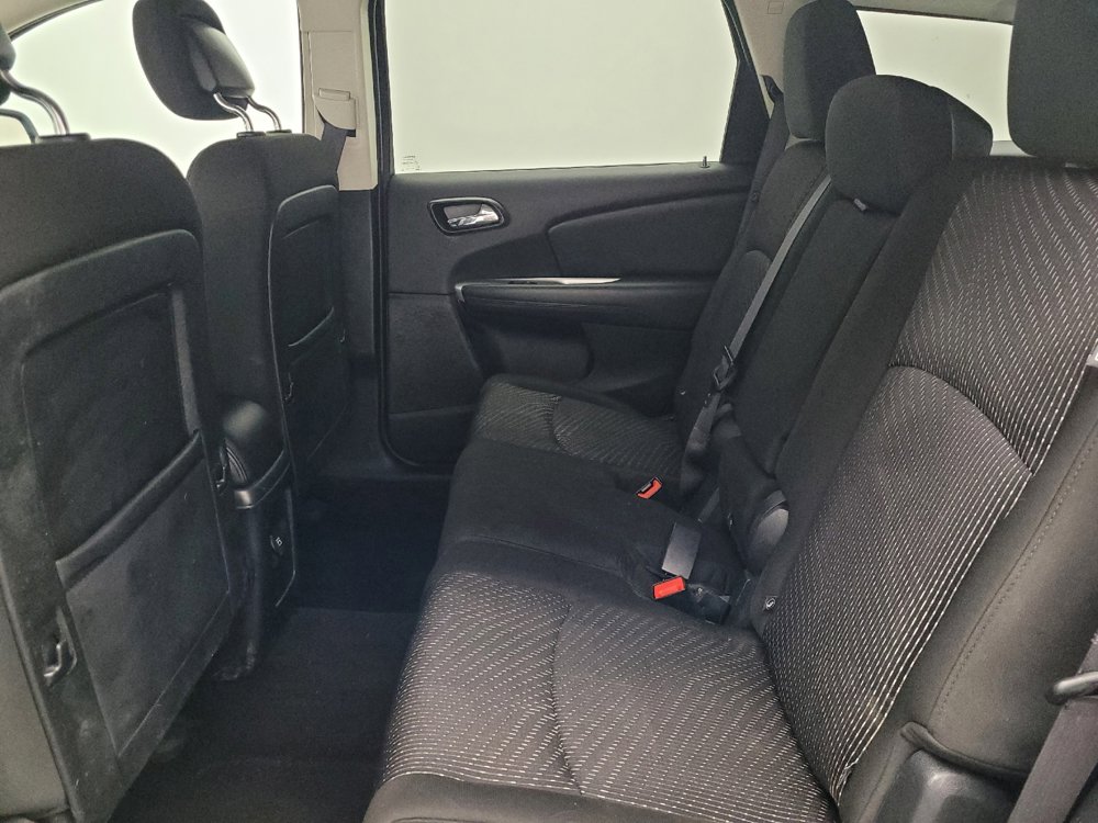 Used 2020 Dodge Journey SE w/ SE Popular Equipment Group image 18