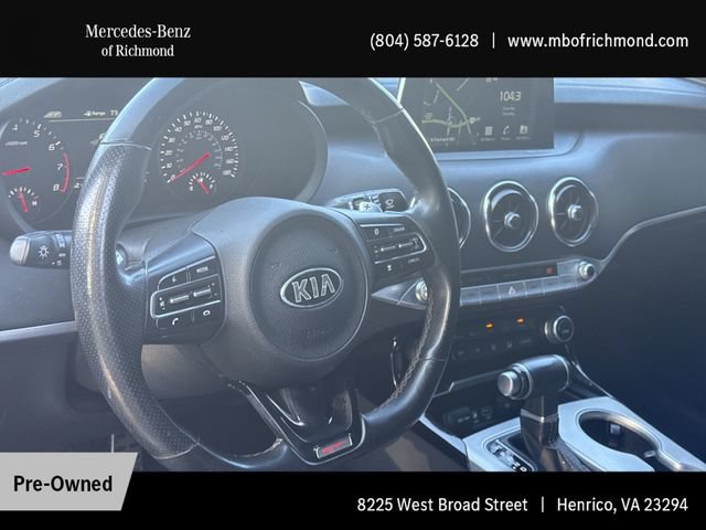 Used 2018 Kia Stinger GT1 AWD/4WD image 13