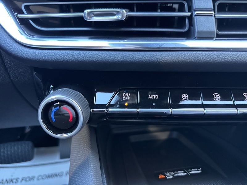 New 2026 Chevrolet Equinox EV LT w/ Convenience Package II image 30