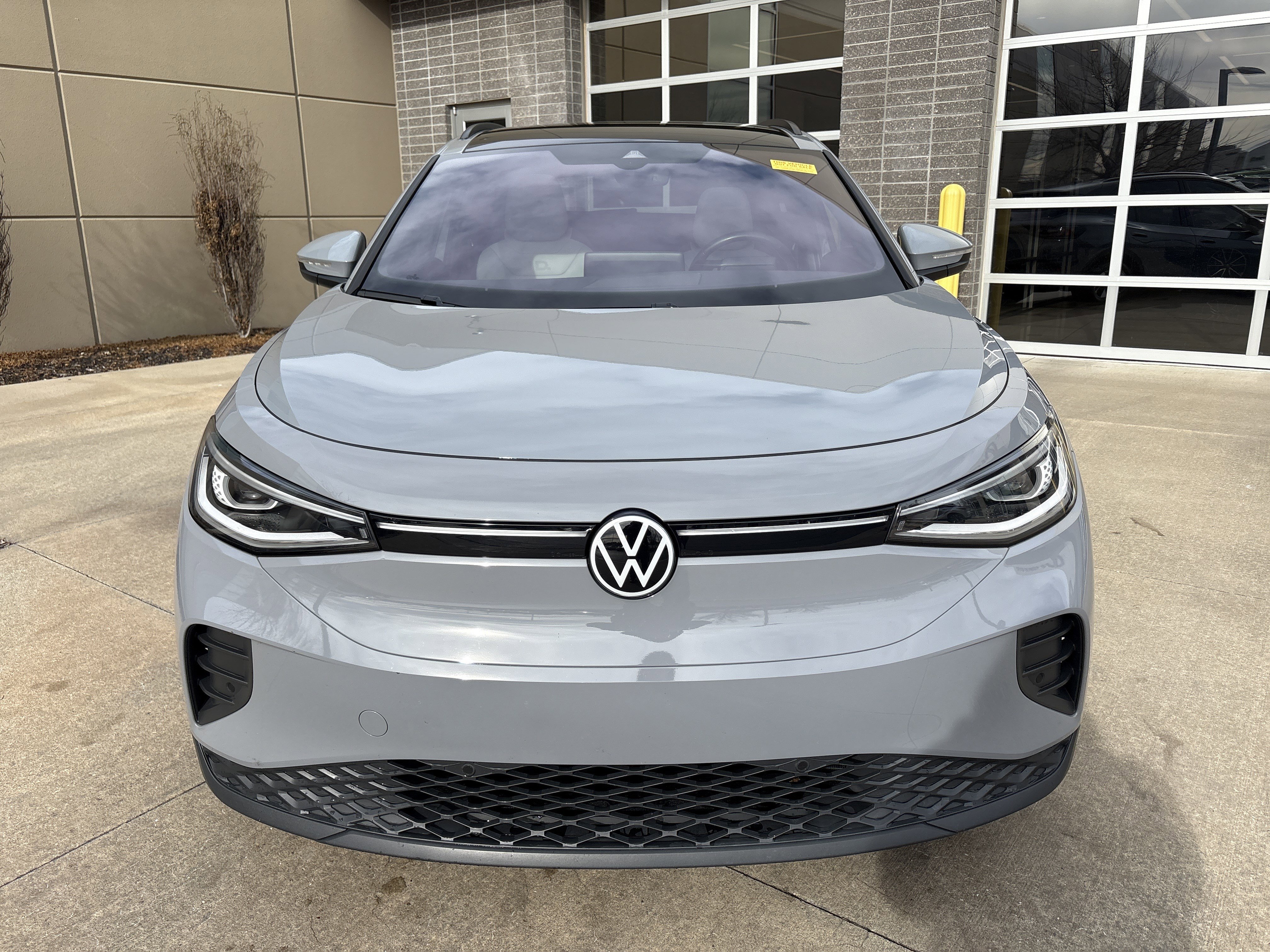 Used 2022 Volkswagen ID.4 Pro S image 3