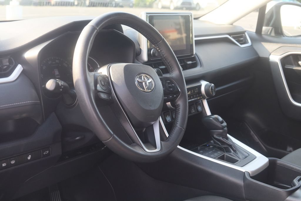 Used 2023 Toyota RAV4 XLE w/ Convenience Package AWD/4WD image 16