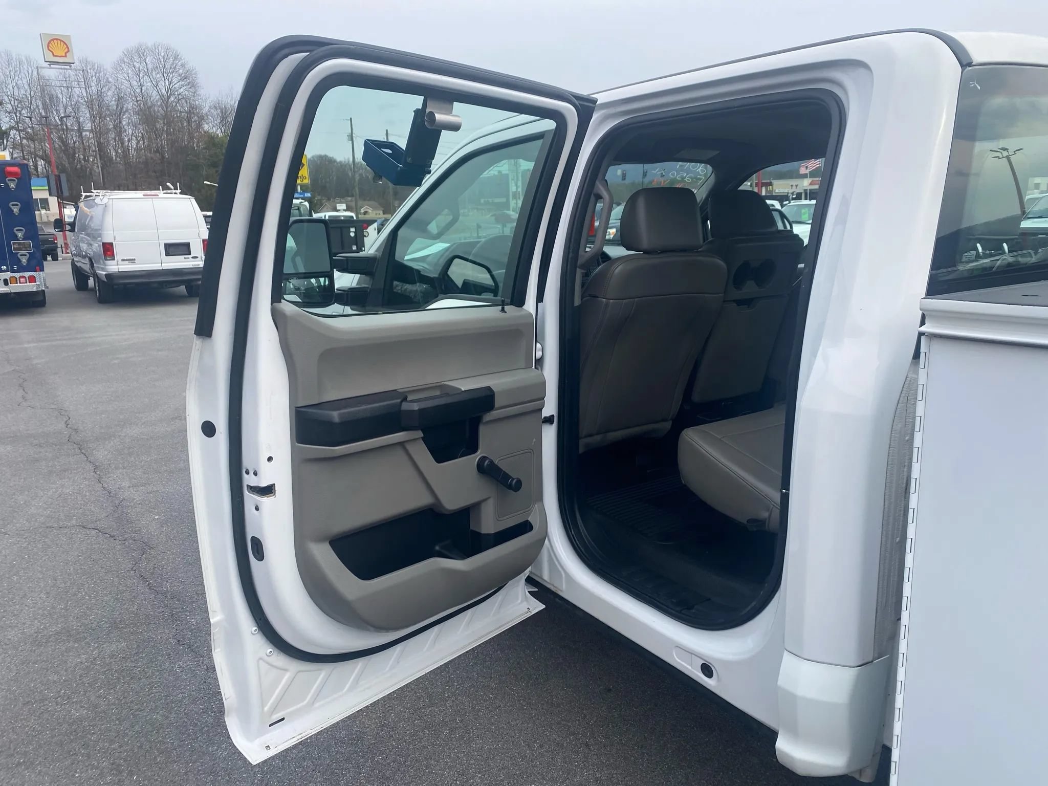 Used 2019 Ford F250 XL AWD/4WD image 22