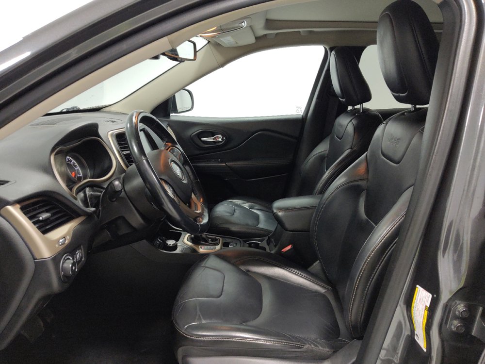 Used 2015 Jeep Cherokee Limited AWD/4WD image 17