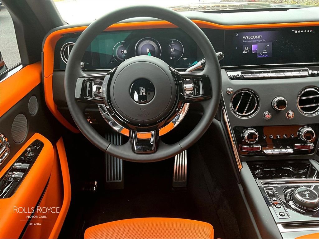 Certified 2025 Rolls-Royce Cullinan image 7