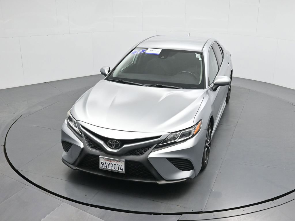 Used 2020 Toyota Camry SE image 34
