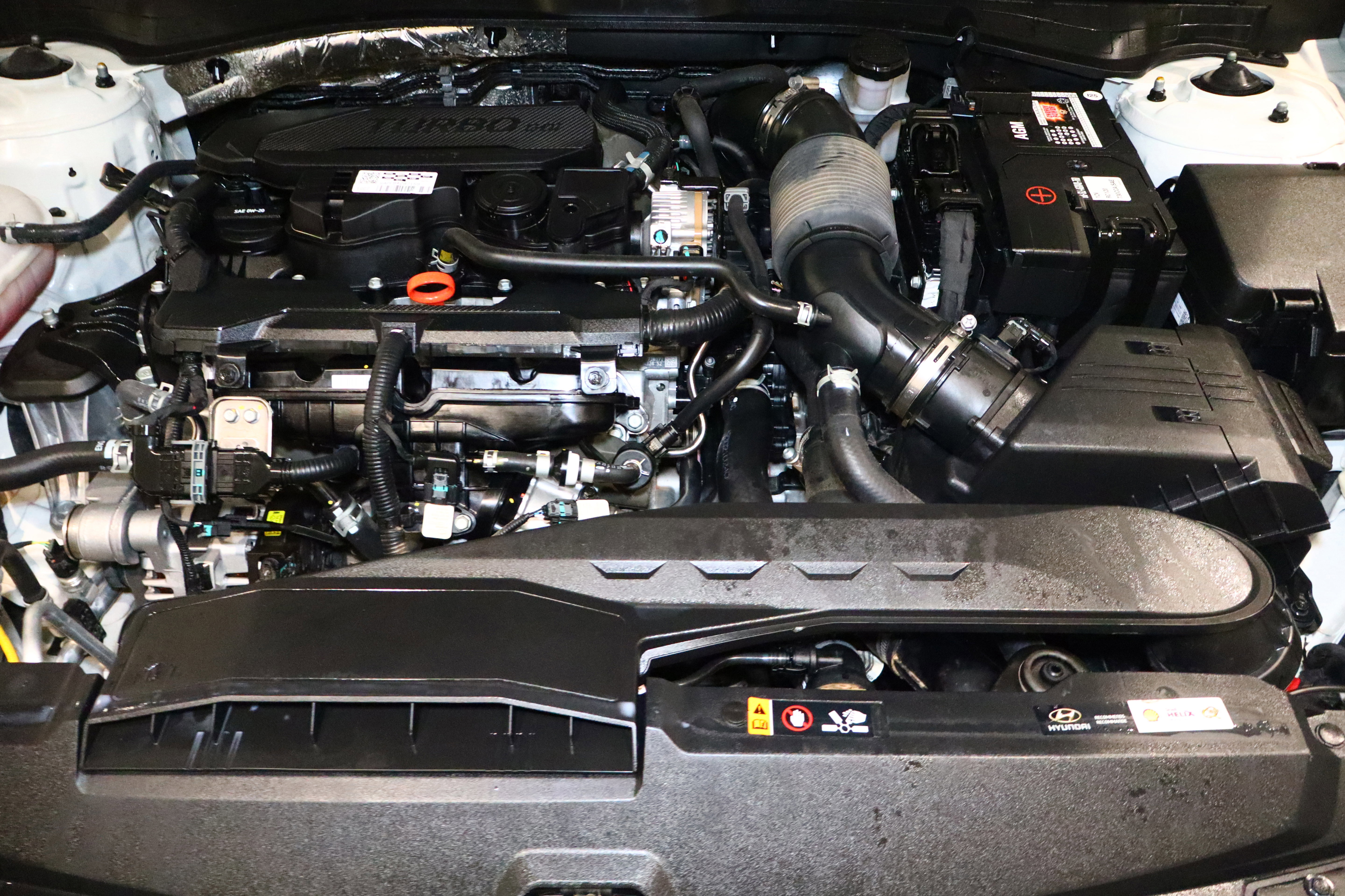 Used 2023 Hyundai Sonata Limited w/ Preferred Accessory Package image 9