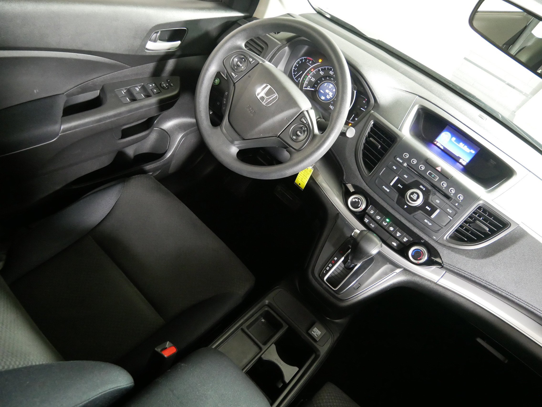 Used 2015 Honda CR-V LX image 9