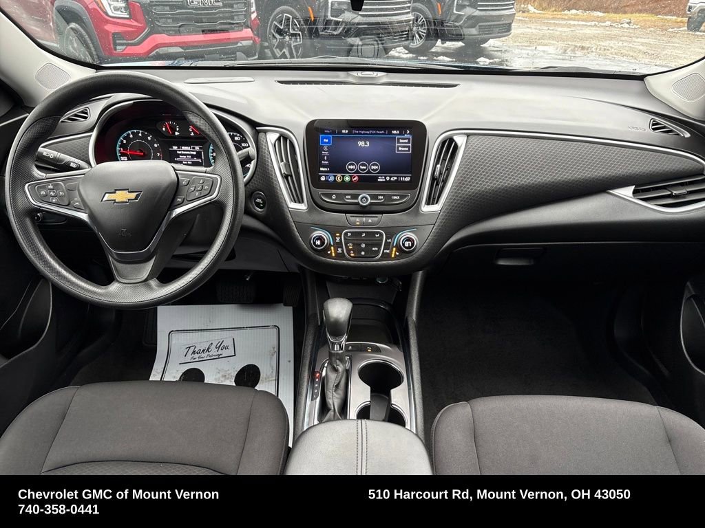 Used 2025 Chevrolet Malibu LT image 14