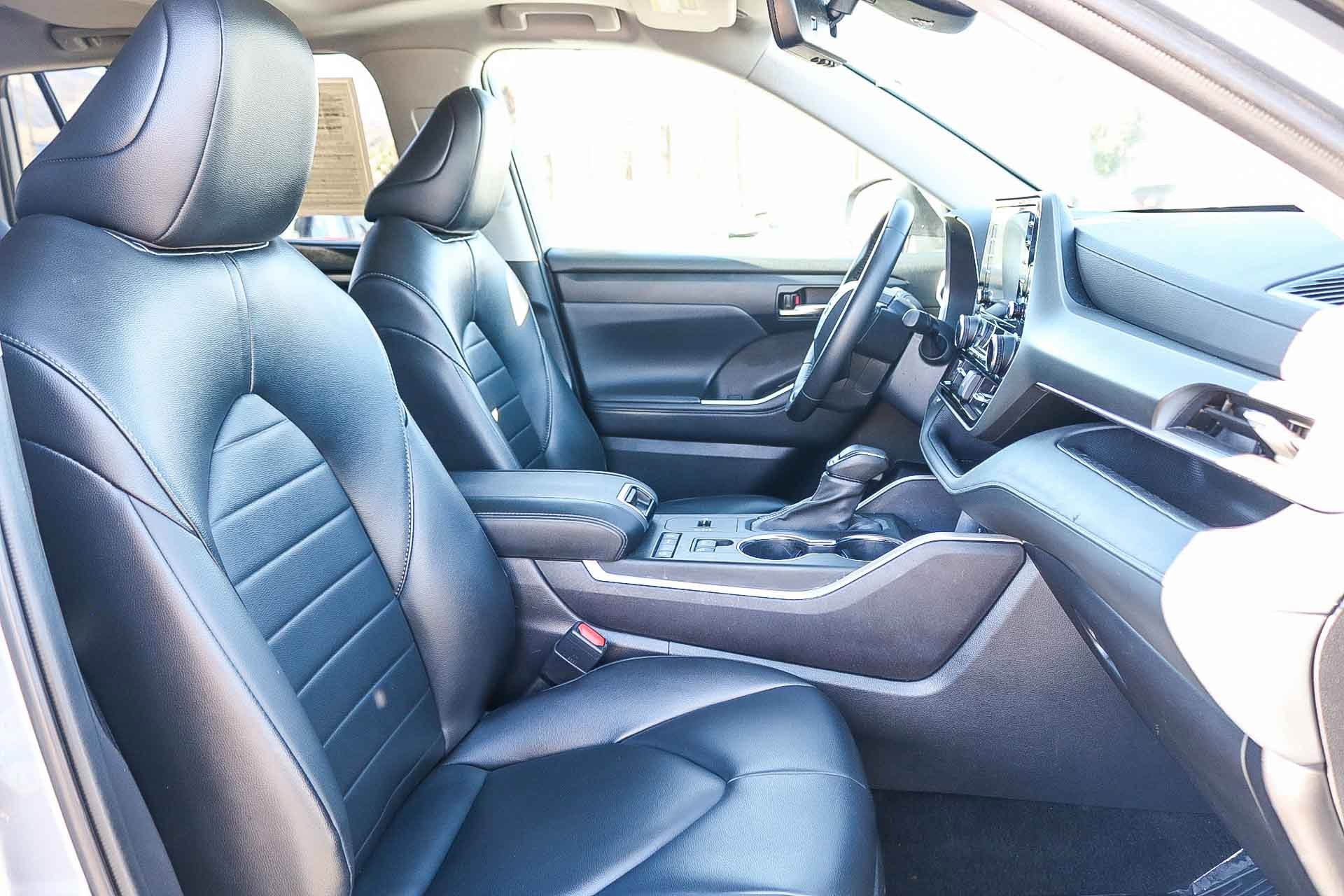 Certified 2022 Toyota Highlander XLE image 17