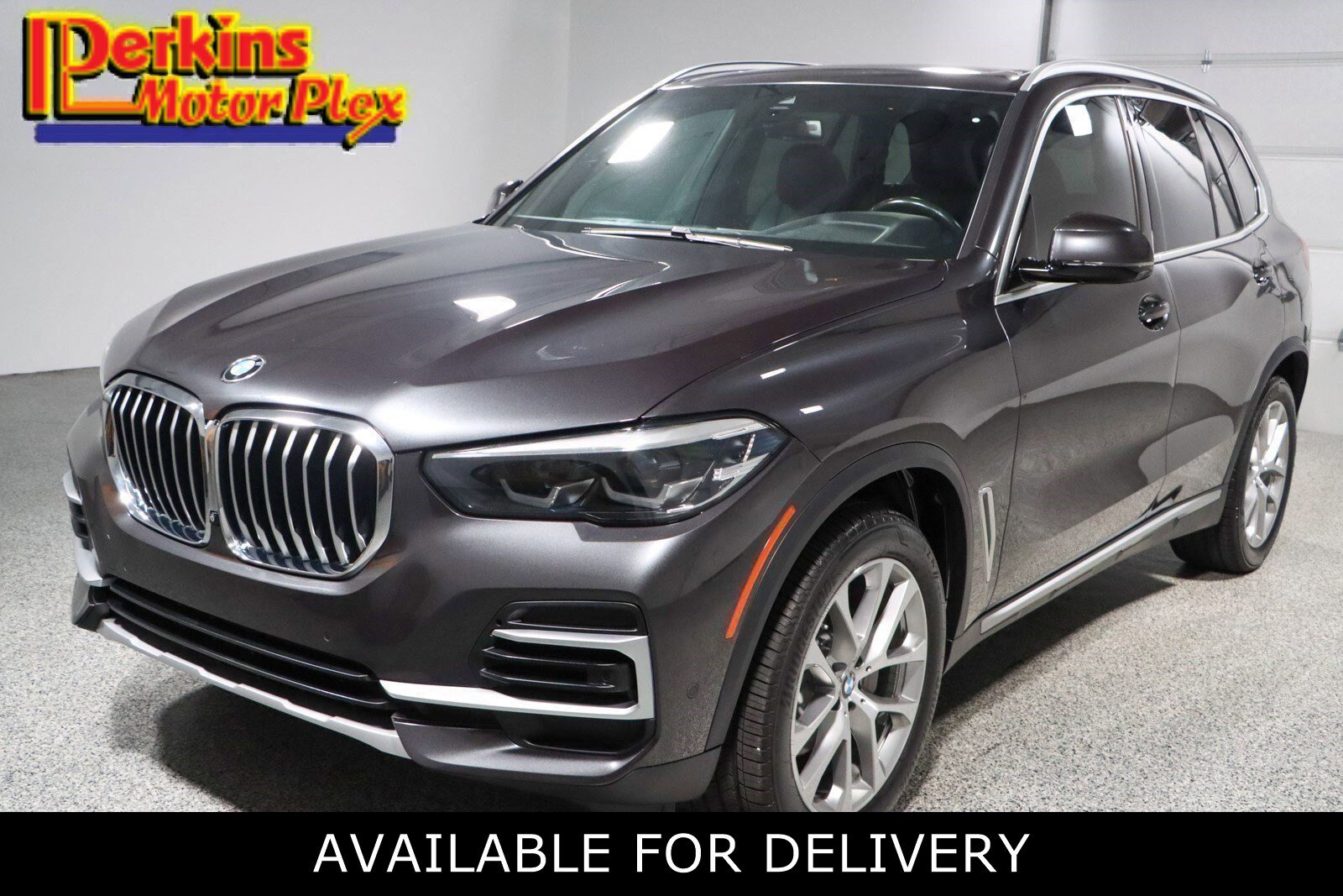 Used 2022 BMW X5 sDrive40i w/ Parking Assistance Package