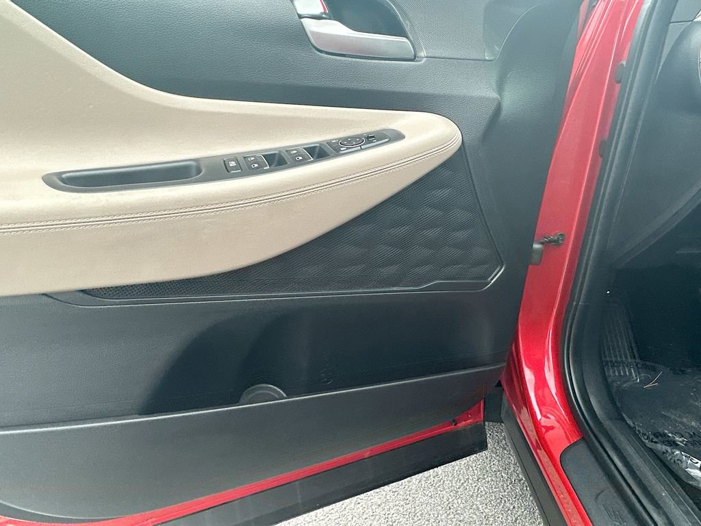 Used 2023 Hyundai Santa Fe SE image 24