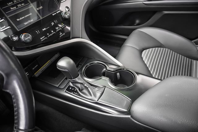 Used 2019 Toyota Camry SE w/ Audio Package FWD image 17