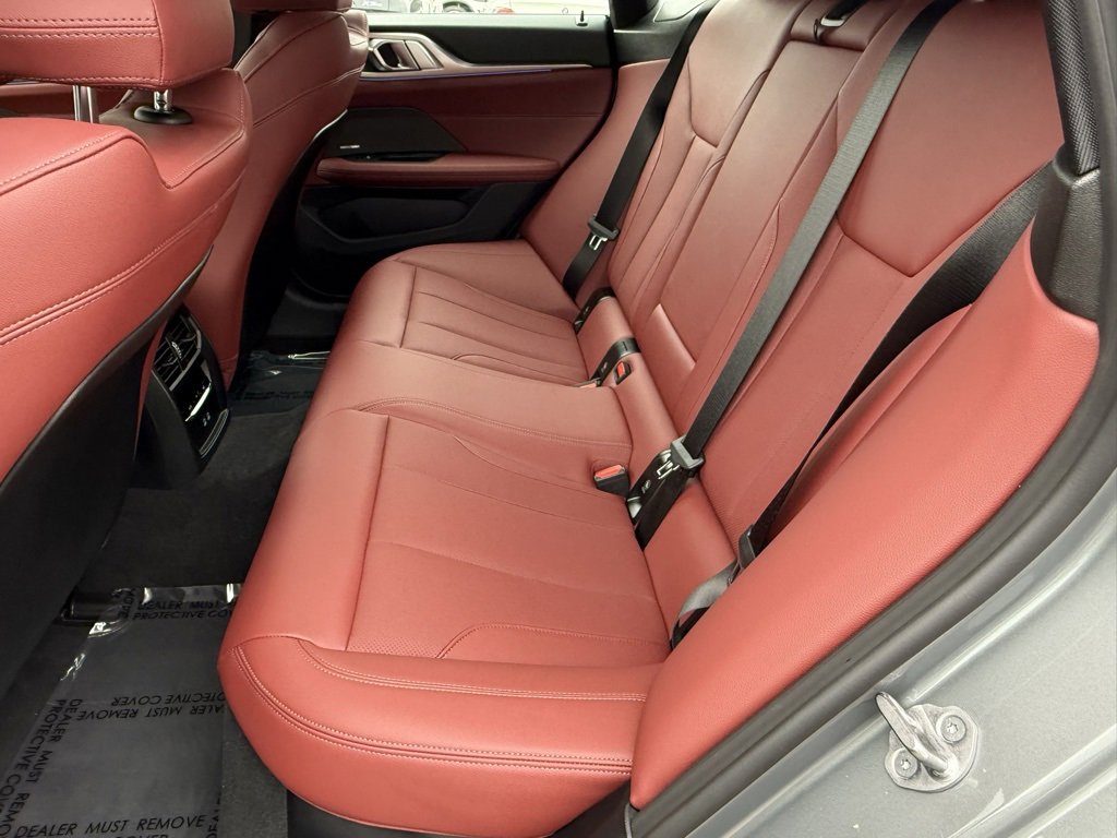 Used 2025 BMW i4 eDrive40 w/ Premium Package image 31