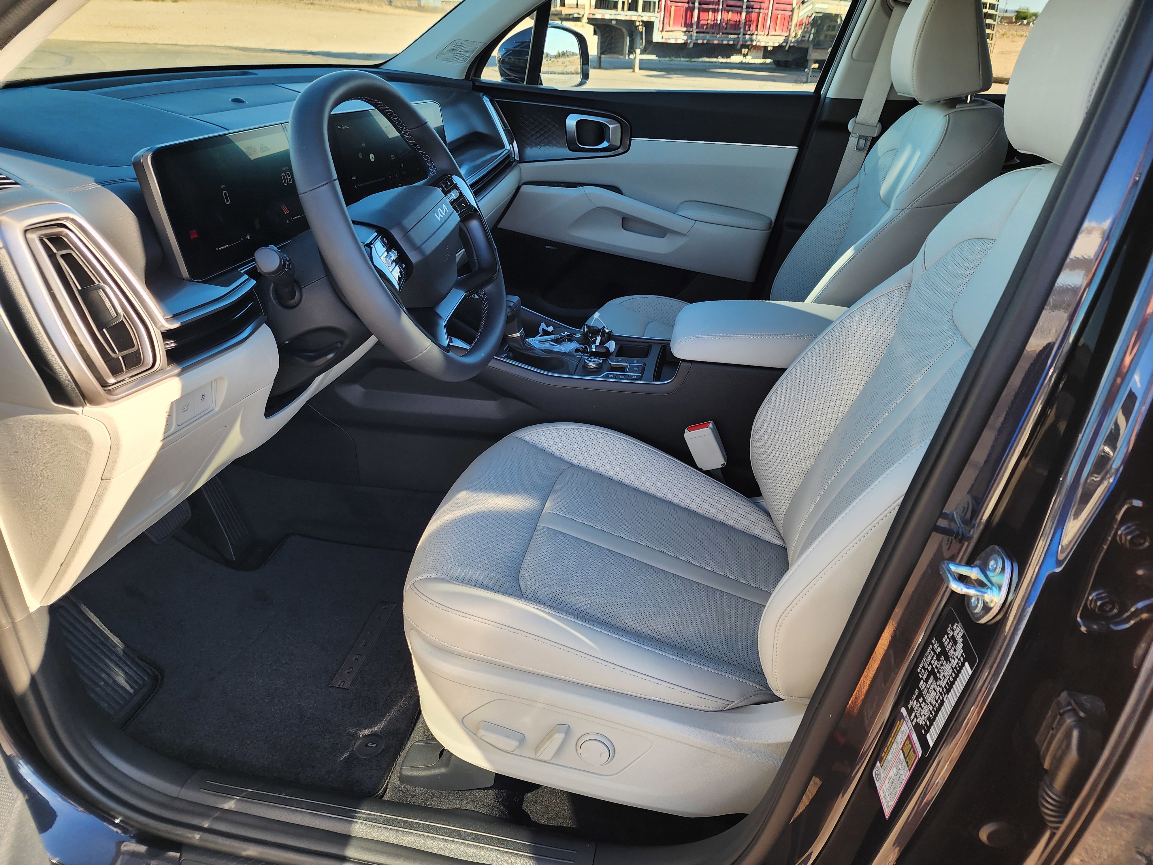 New 2026 Kia Sorento EX image 14