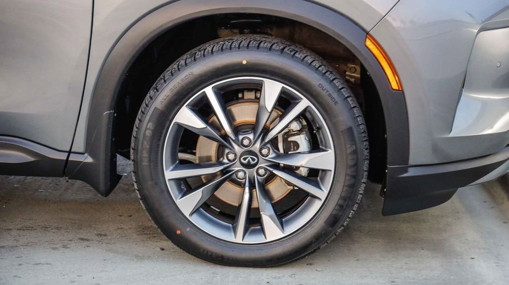 Used 2022 INFINITI QX60 Luxe w/ Cargo Package image 11