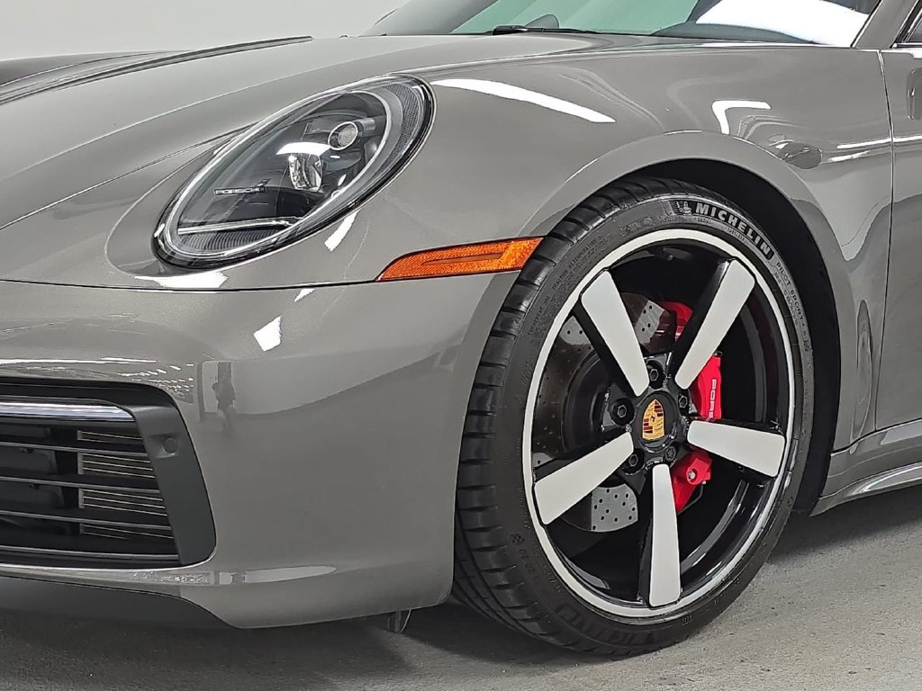 Certified 2024 Porsche 911 Carrera 4S AWD/4WD image 11