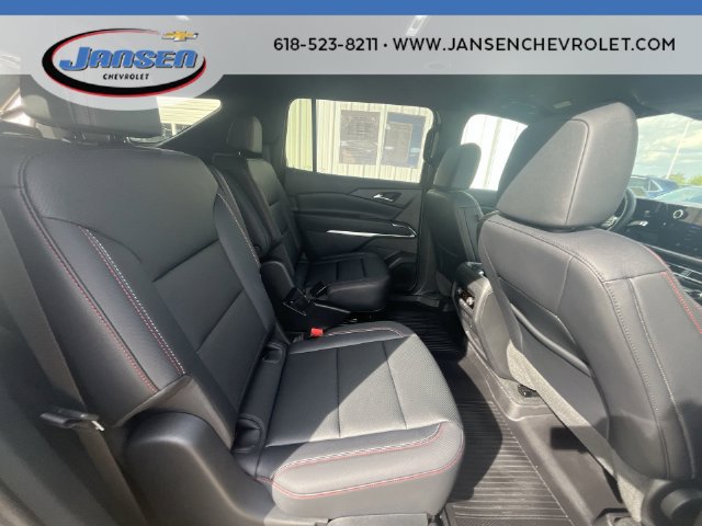 Used 2026 Chevrolet Traverse Z71 w/ LPO, Floor Liner Package AWD/4WD image 26