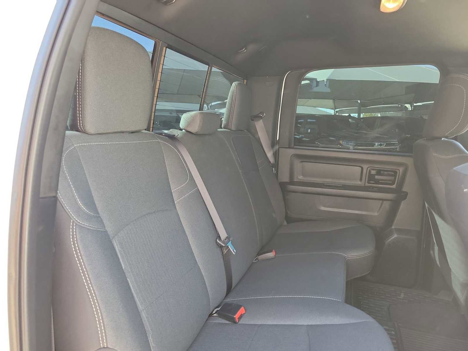 Used 2024 RAM 3500 Tradesman w/ Chrome Appearance Group image 13