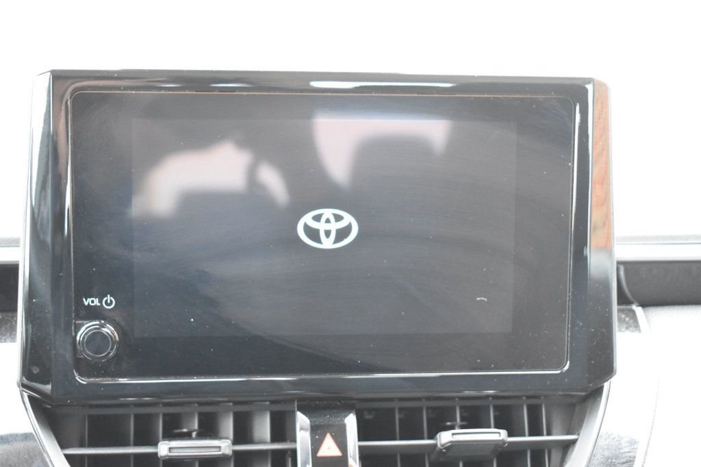 Used 2024 Toyota Corolla LE image 38