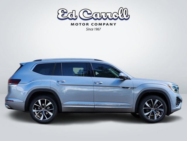 Certified 2024 Volkswagen Atlas SEL Premium R-Line AWD/4WD image 4