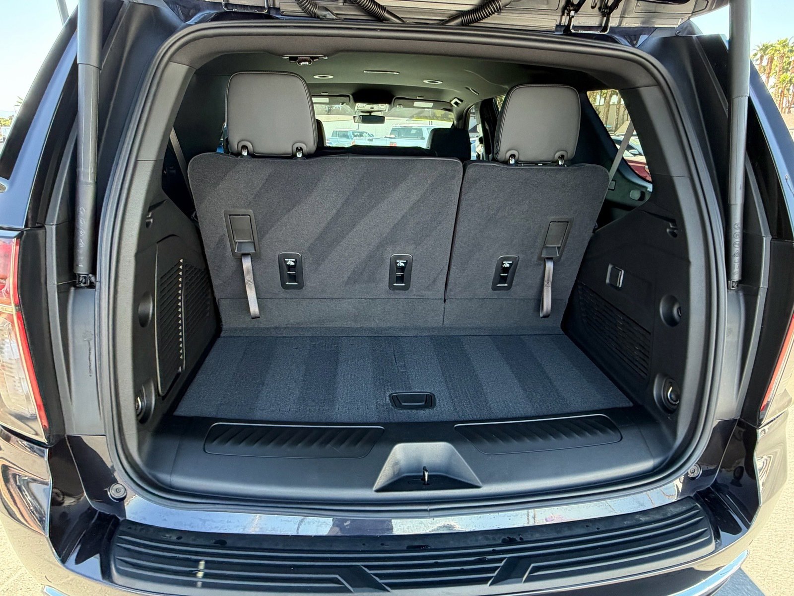 Used 2024 Chevrolet Tahoe LT image 24