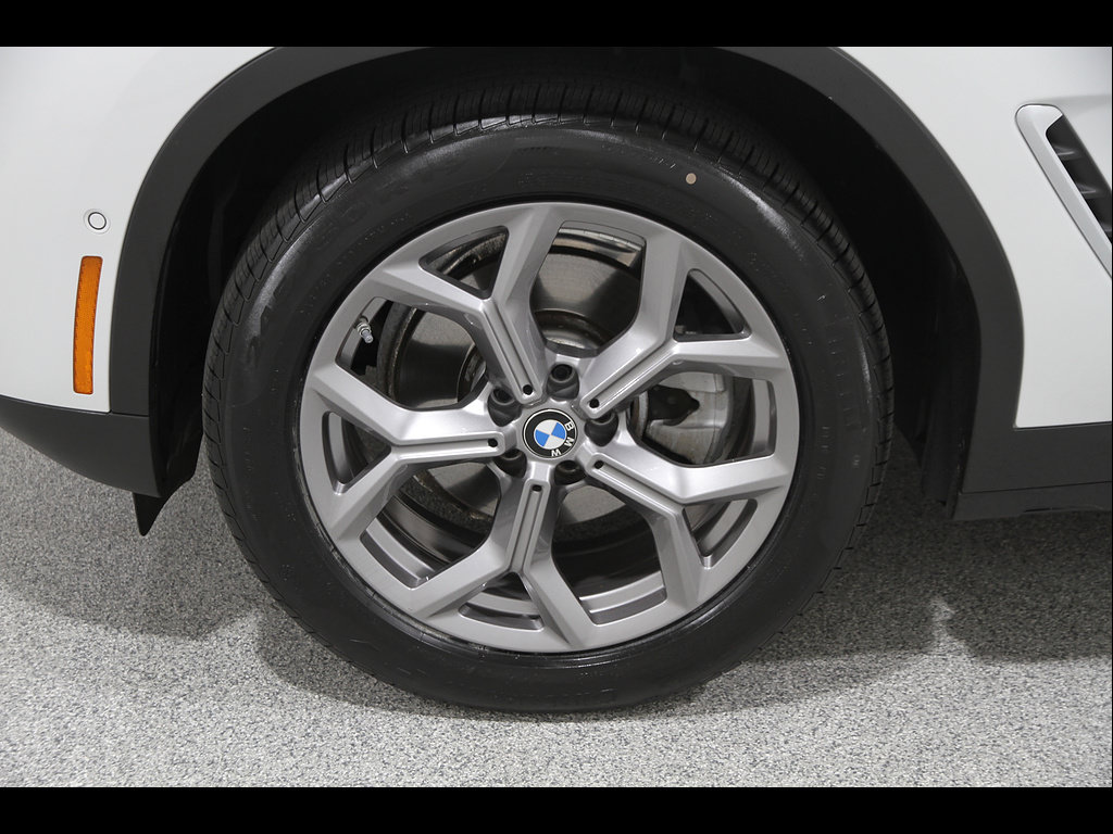 Certified 2024 BMW X3 xDrive30i w/ Premium Package AWD/4WD image 23