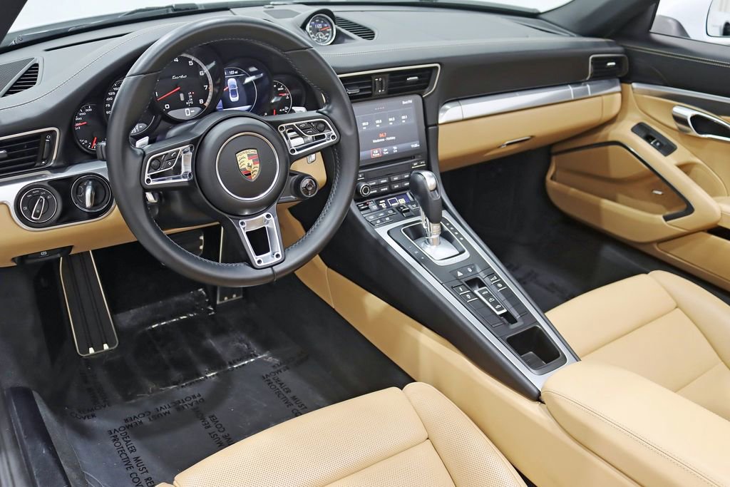 Used 2018 Porsche 911 Turbo image 16