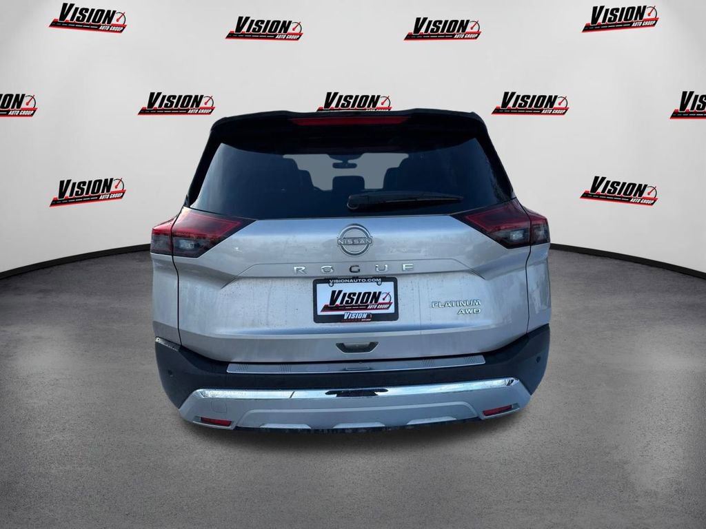 Used 2022 Nissan Rogue Platinum w/ Head-Up Display Package image 6