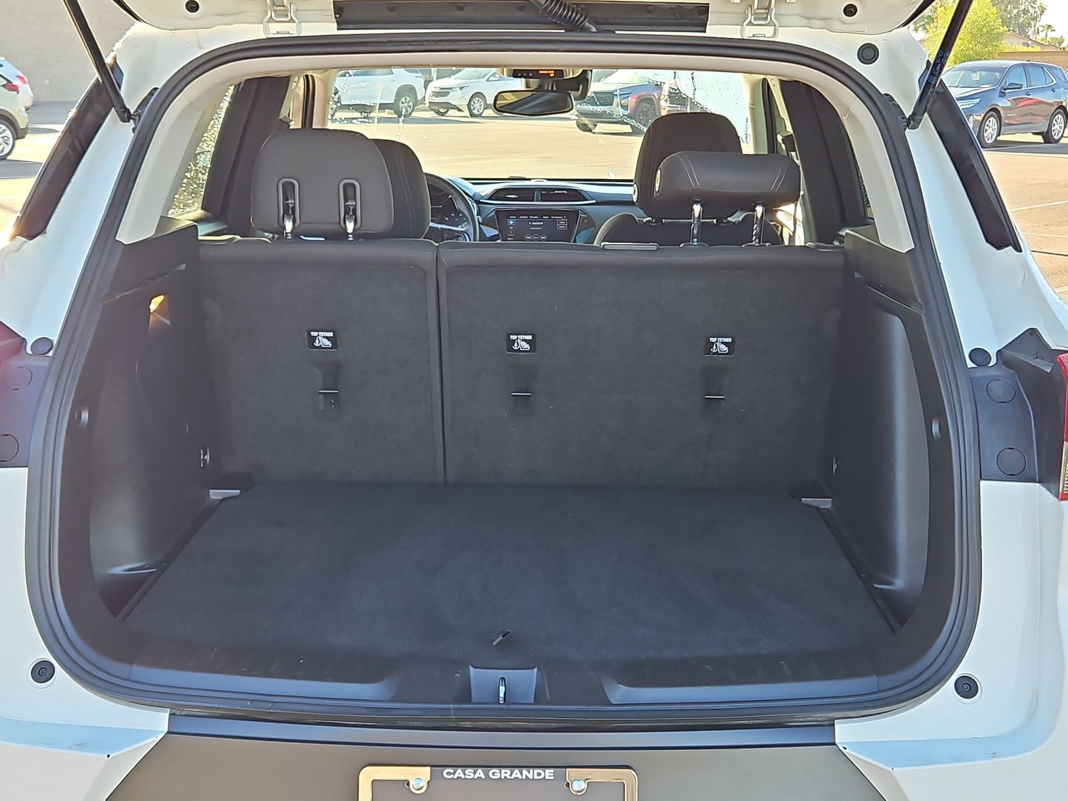 Certified 2021 Chevrolet TrailBlazer LT w/ Convenience Package FWD image 32