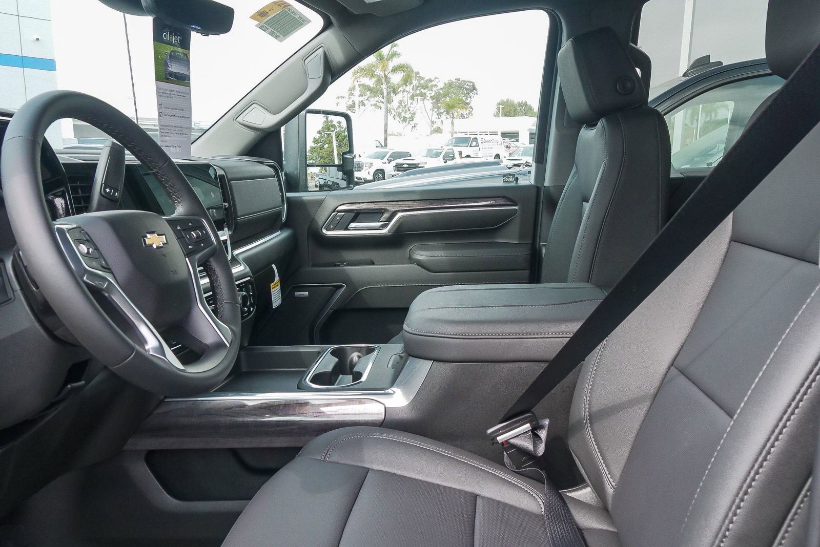 New 2026 Chevrolet Silverado 2500 LTZ w/ LTZ Plus Package image 17