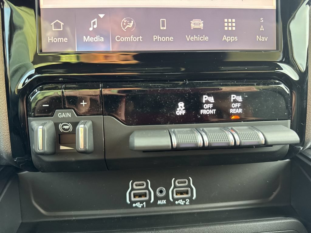 New 2026 RAM 1500 Big Horn AWD/4WD image 7