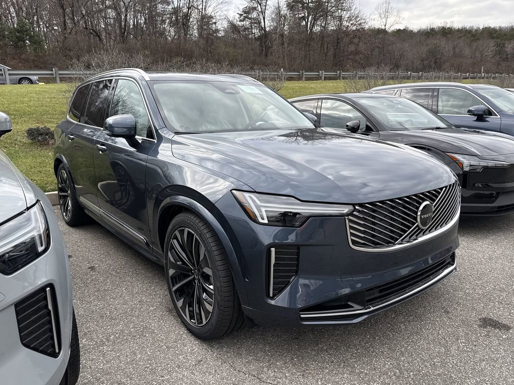 New 2026 Volvo XC90 T8 Ultra