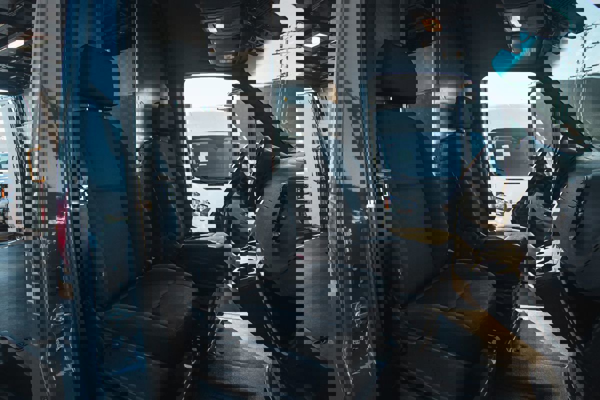 Used 2019 Mercedes-Benz Sprinter 170 image 8