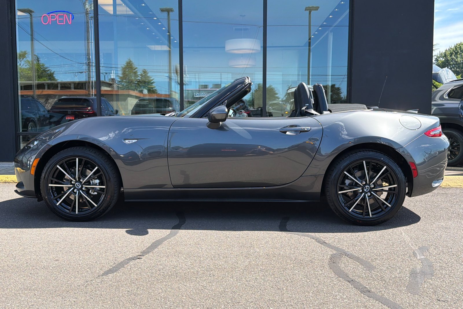 New 2026 MAZDA MX-5 Miata Grand Touring w/ Weather Package RWD image 7
