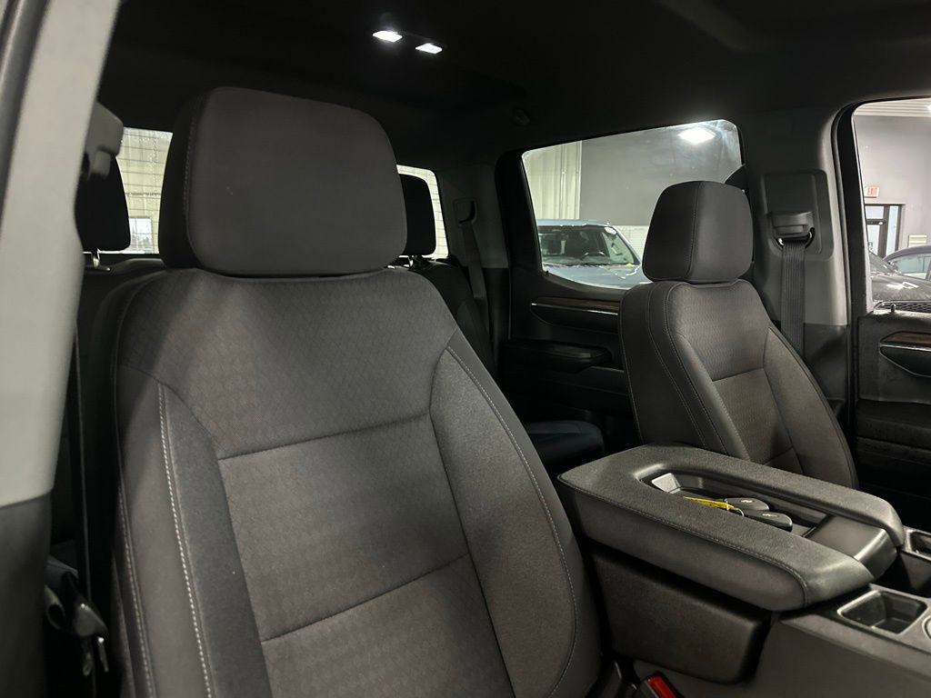 Used 2023 Chevrolet Silverado 1500 LT image 30