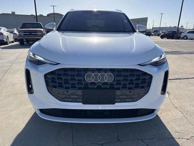 Used 2025 Audi Q5 2.0T Premium w/ Convenience Package image 2