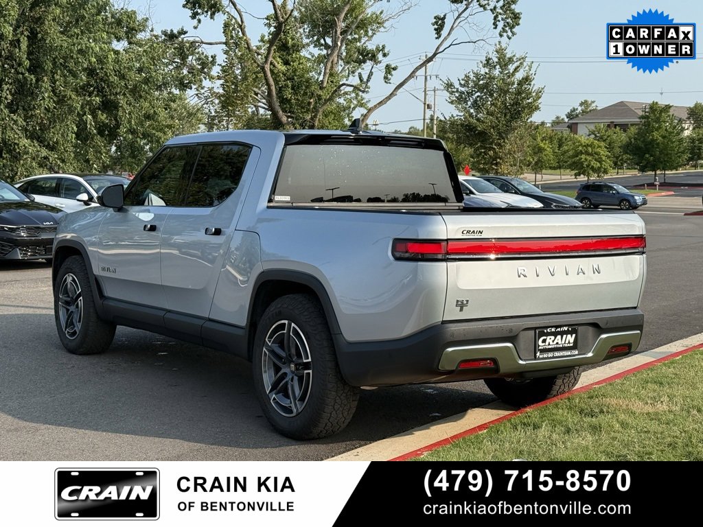 Used 2025 Rivian R1T Adventure image 5