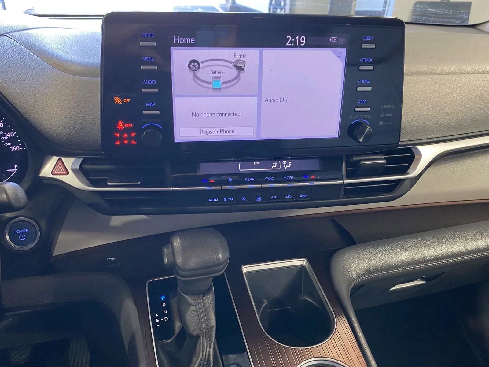 Used 2023 Toyota Sienna LE image 14