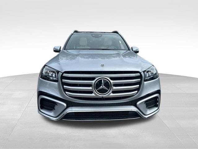 Used 2025 Mercedes-Benz GLS 450 4MATIC image 9