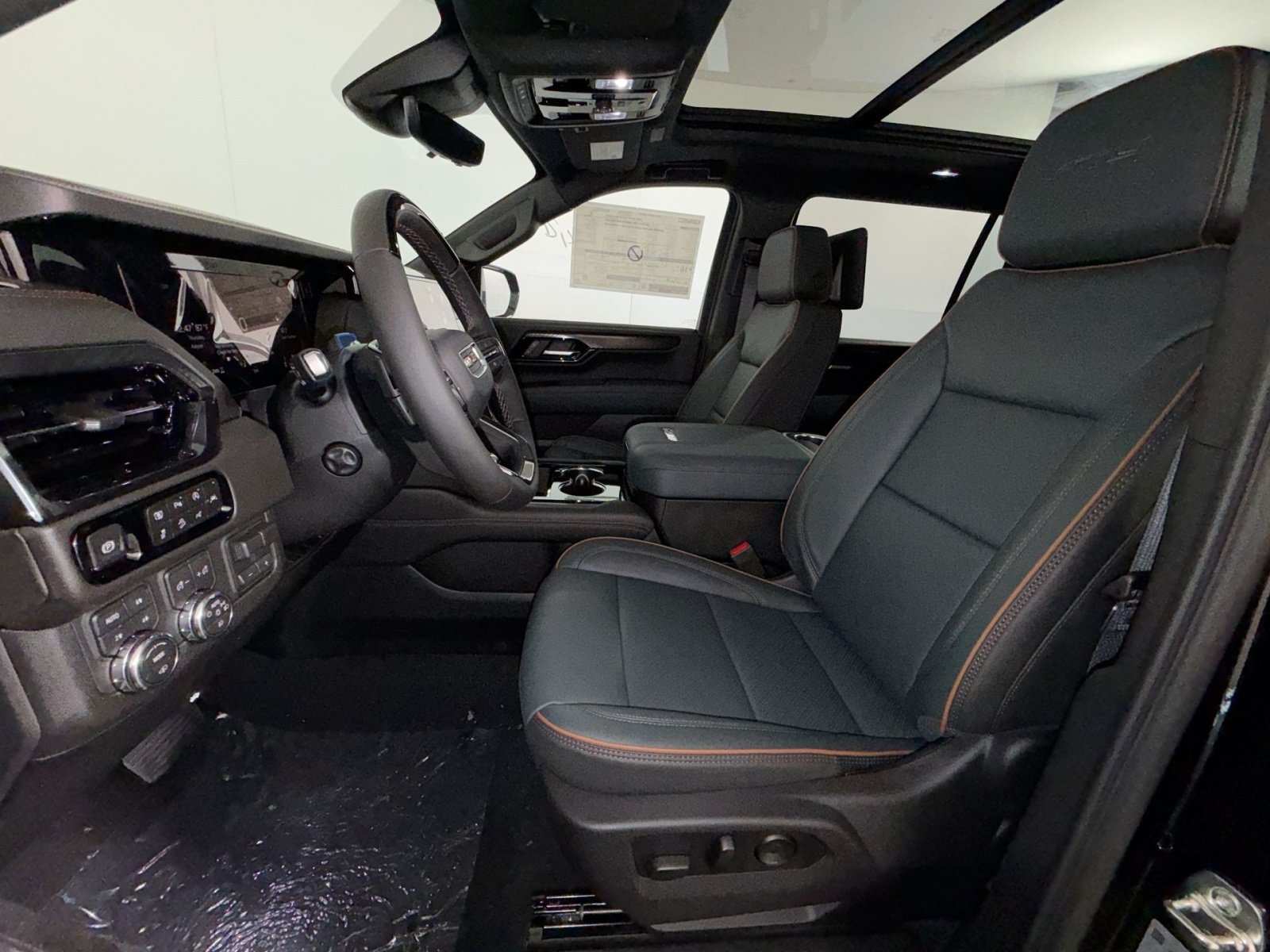 New 2026 GMC Yukon XL AT4 w/ AT4 Premium Plus Package AWD/4WD image 13