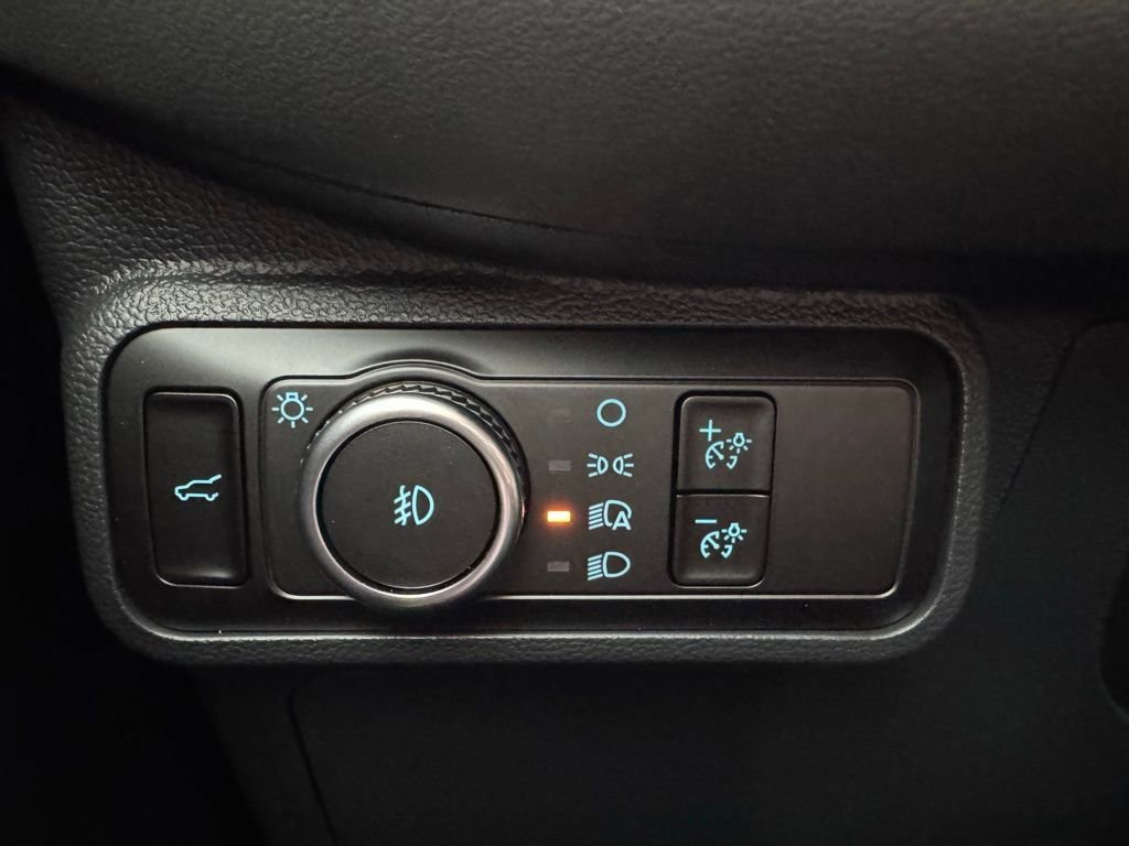 New 2026 Ford Explorer Active w/ Active Comfort Package image 41