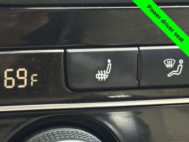 Used 2017 Volkswagen Passat 1.8T R-Line FWD image 17